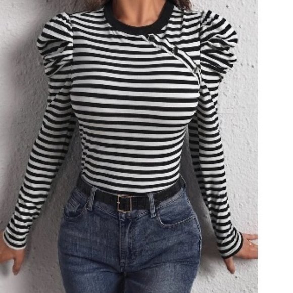 NWT Striped Trending Gigot Sleeve Top - Picture 5 of 7